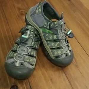 Keen Kids Newport H2 youth size 13